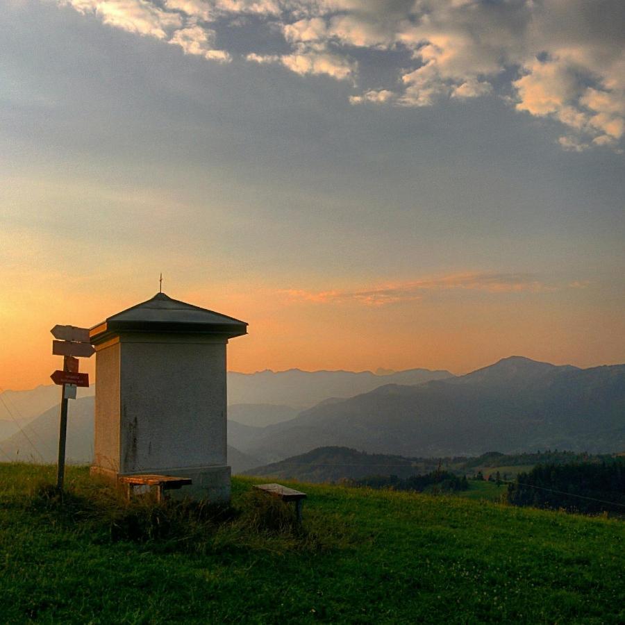 Apartments And Rooms Pri Baslju Cerkno Dış mekan fotoğraf